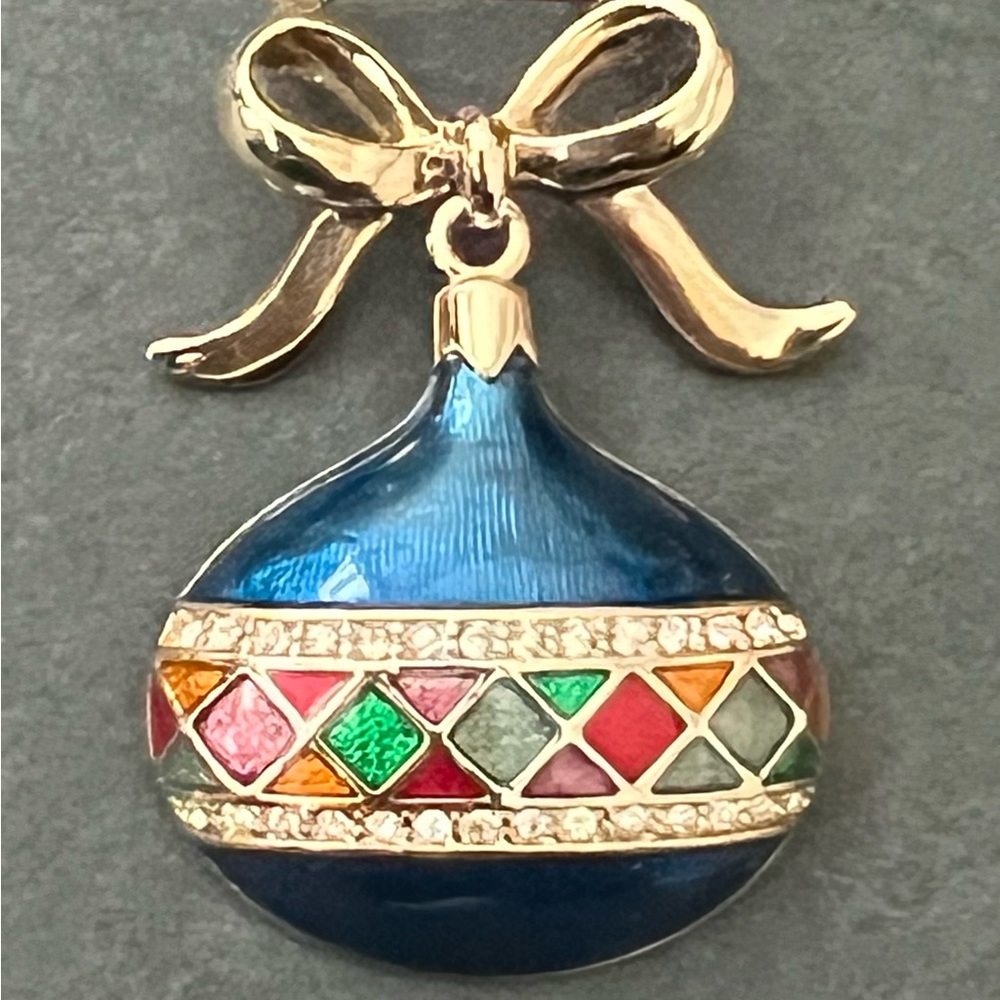 Vintage blue ornament, brooch, pin by Monet